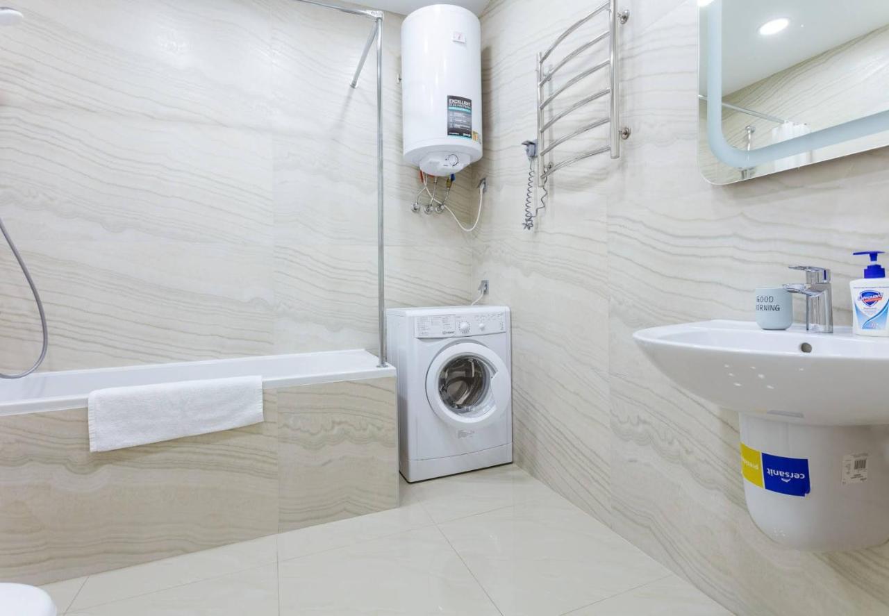Апартаменти Герцена 35 Kiev Exteriör bild