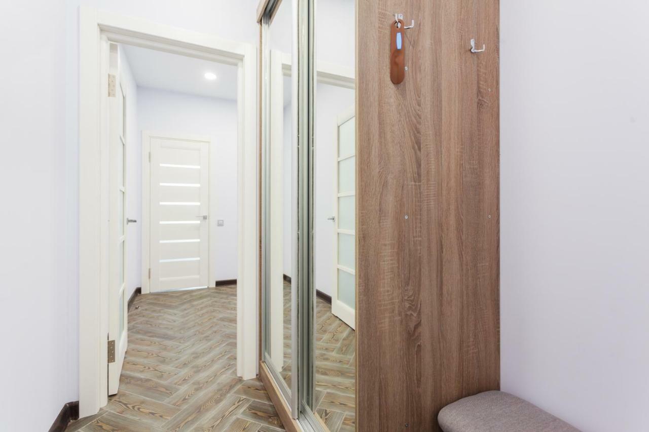 Апартаменти Герцена 35 Kiev Exteriör bild