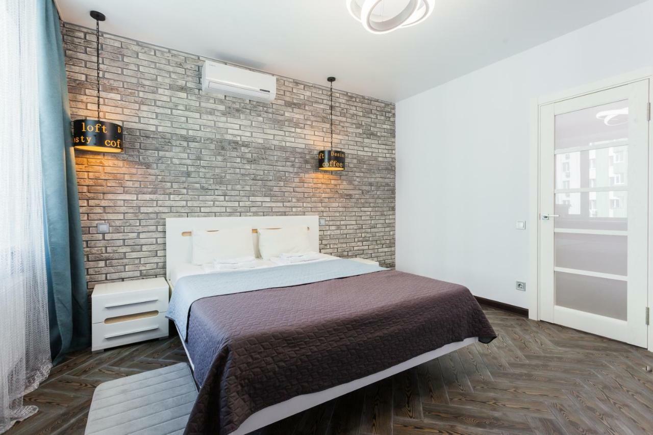 Апартаменти Герцена 35 Kiev Exteriör bild